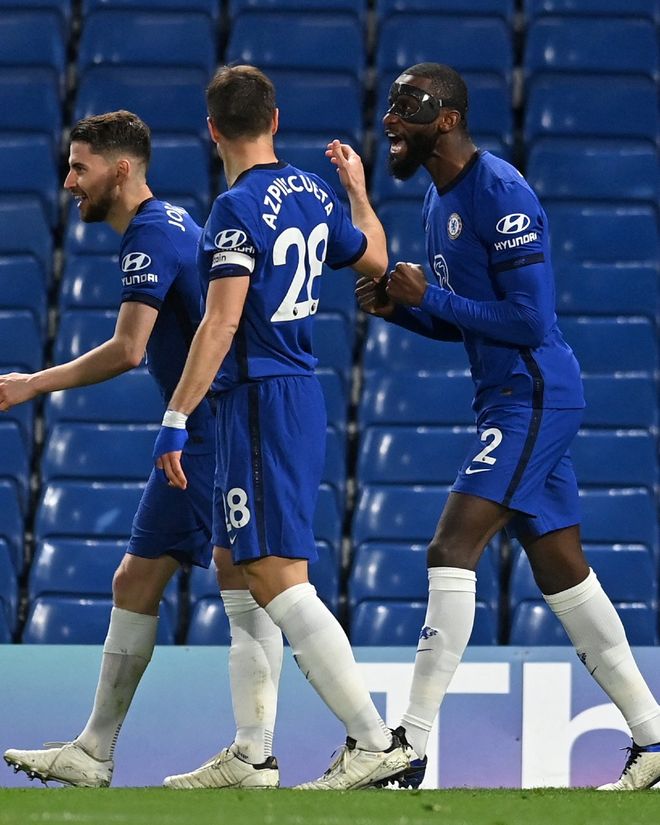 收官战梭鱼湾球市火热，大连英博小程序各价位球票均显示售罄