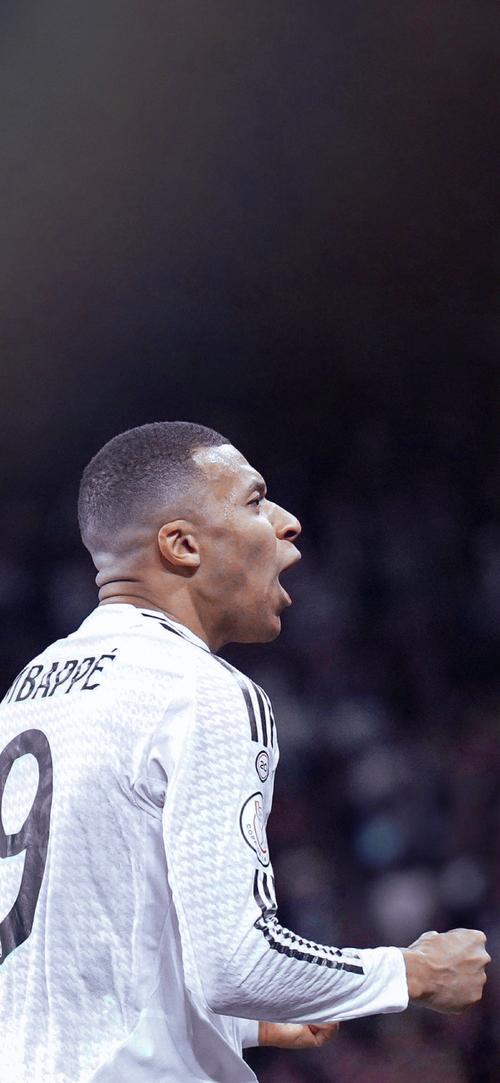 篮球NBA球员续约消息频传